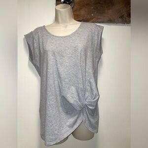 LYSSE tie front shirt
Size M